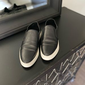 Vince black leather slip on sneakers